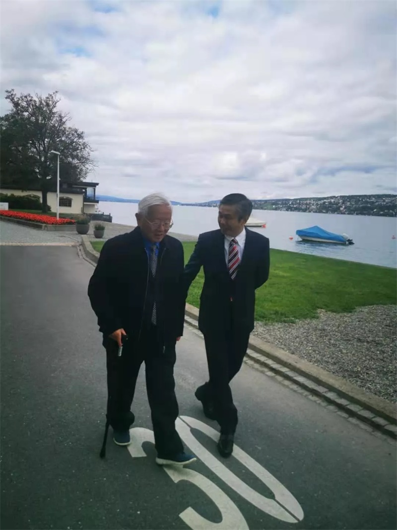 维多利亚老品牌vic(中国集团)官方网站